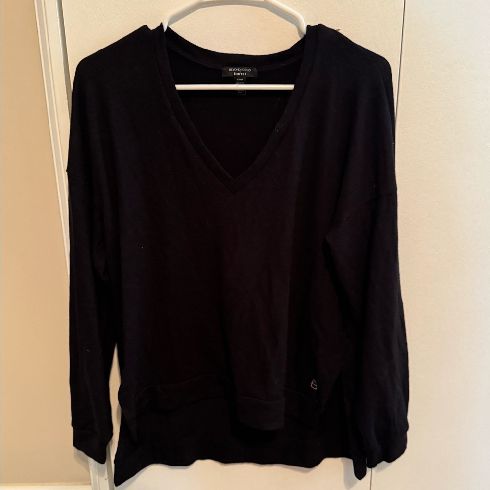 Barre3 x Beyond Yoga Black Top